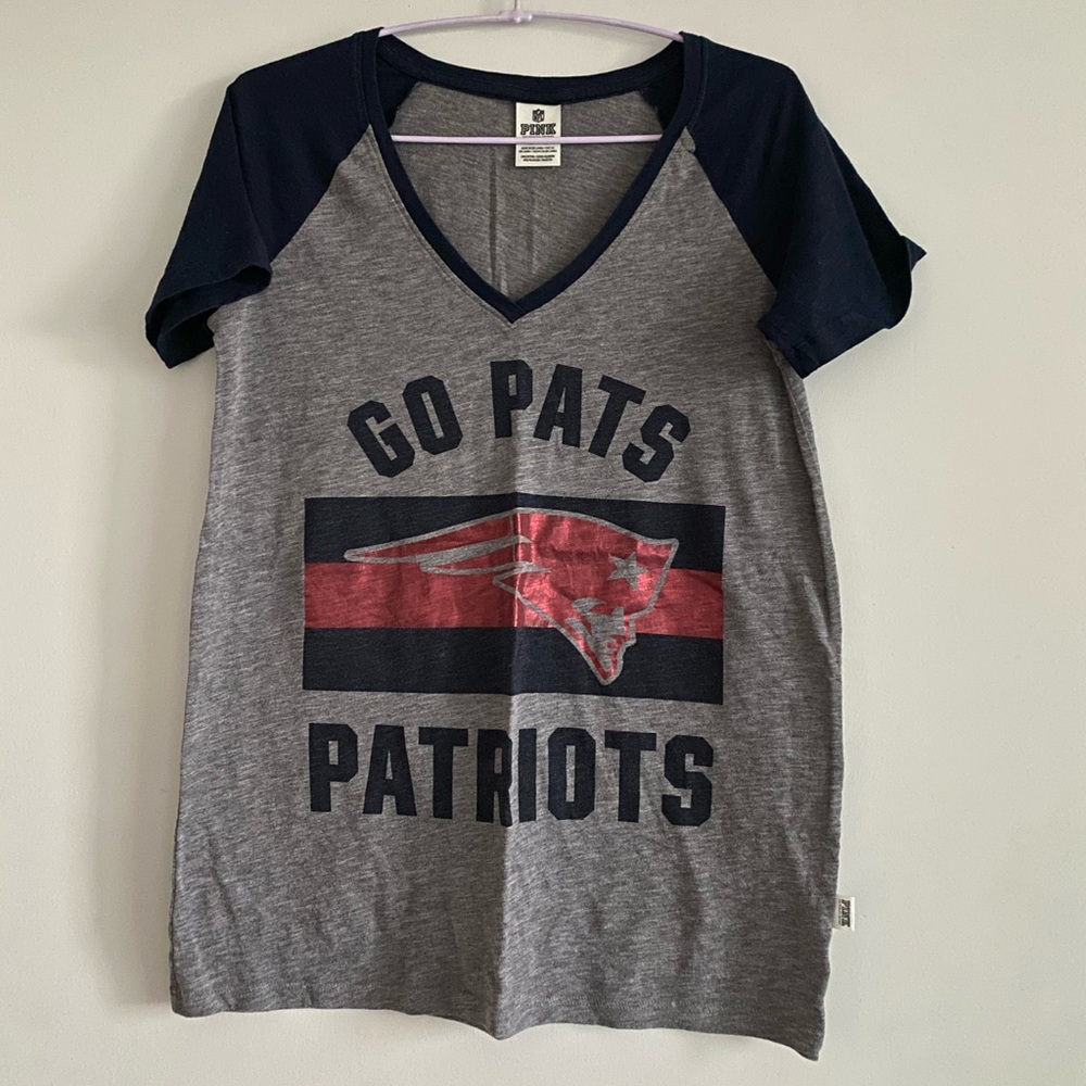 PINK New England Patriots Tee
